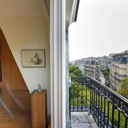 Magnificent Sacre-coeur - 18eme - By Feelluxuryholidays *
